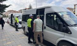 Kulu'da okul servisleri ve çevrelerine sıkı denetim