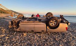 Samsun’da pikap plaja uçtu: 2 kişi yaralandı