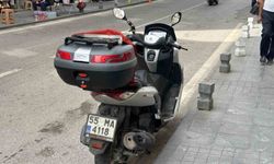 Samsun'da hafif ticari araç ile çarpışan motosikletli yaralandı