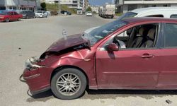 Samsun'da otomobil ile hafif ticari araç çarpıştı: 2 yaralı