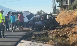 Seydikemer'de otomobil yoldan çıktı: 2 ölü