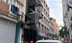 Bakırköy’de otelde korkutan yangın! 12 kişi yaralandı