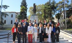 GESİAD 35. yılını Atatürk Anıtı’nda kutladı