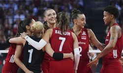 Filenin Sultanları, finale tek set uzaklıkta!
