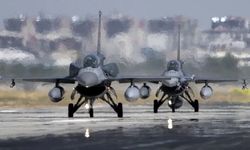 Michigan’da ABD ordusuna ait F-16 savaş uçağı düştü