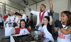 Bursa Gastronomi Festivali’nde lezzet, kültür ve müzik aynı sofrada buluştu