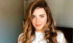 Ezgi Eyüboğlu'nun tatil pozları gündem oldu: Kombini dikkat çekti