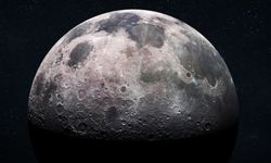 NASA’dan Ay’da şaşırtan keşif: 222 metrelik krater yıllar sonra bulundu