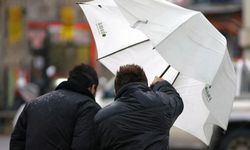 Yağmur kuvvetli rüzgarla Türkiye'ye Kuzey'den giriş yapacak