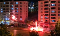 Diyarbakır'da havai fişek dehşeti! Kutlamaları bahane edip evleri hedef aldı