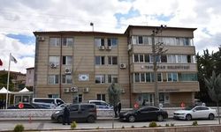 Kırıkkale’de yolsuzluk soruşturmasında kritik gün! 2 eski başkan dahil 35 şüpheli hakim karşısında