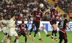 Gaziantep 9 maç sonra Fenerbahçe'den puan aldı