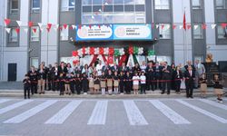Bursa’da eğitimde yeni dönem: Yeni okullar öğrenciler için kapılarını açtı