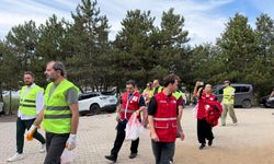 Gürsu’da dünya gençleri çevre için el ele verdi