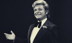 Zeki Müren kimdir? Sanat Güneşi'nin hayatı, kariyeri ve ölüm tarihi