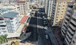 Bursa’da o cadde yenileniyor: 900 ton asfalt serilecek