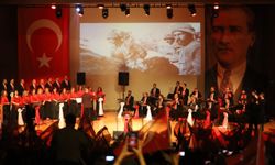 Bursa’da Cumhuriyet coşkusu Türk müziğiyle yükseldi