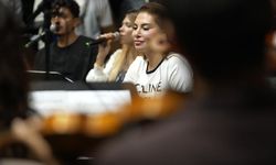 Ebru Yaşar'ın Arena sahnesine geri sayım!
