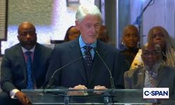 Bill Clinton: Kızım 15 yaşında Kur'an'ı baştan sona okudu