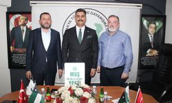Bursa’da burs dayanışması büyüyor! BUMEV’den iki STK’ya iş birliği ziyareti