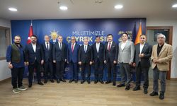 Yenişehir’de siyasi dengeler değişti: İki meclis üyesi AK Parti’ye katıldı