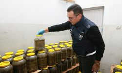 Bursa’da ruhsatsız depodan 6,5 ton küflü gıda çıktı