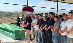 Atilla Taş’ın kızı Sezen Taş son yolculuğuna uğurlandı