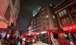 Kentsel dönüşüm için boşaltılan 7 katlı binada yangın