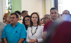 Venezuelalı muhalif lider Machado bir yıl sonra ülkesine döndü