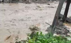 Karacabey'de dere taşkını: Tahliye çalışması başladı