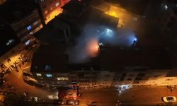 Kağıthane'de 5 katlı binada yangın! Paniğe neden oldu