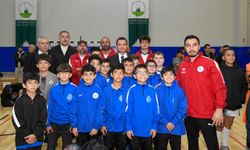 Osmangazi Belediyesi’nden amatör spor kulüplerine büyük destek