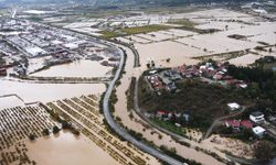 Muğla’da sağanak hayatı durma noktasına getirdi