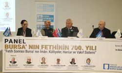 Bursa’nın 700 yıllık mirası mercek altında! Vakıfların ve tarihi yapıların rolü masaya yatırıldı