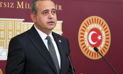Meclis’te siyasi dengeleri değiştiren istifa! Yeni Yol grubu düştü, AK Parti iddiası gündemde