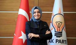 Fatma Betül Sayan Kaya AK Parti’den ihraç edildi