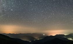 Saatte 20 göktaşının görüleceği Orionid meteor yağmuru için saatler kaldı