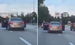 Bursa’da trafikte akılalmaz tehlike! Seyir halindeyken iki kapıyı birden açtılar