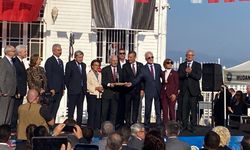 Mudanya’da 104 yıllık tarih: Barış Yolu Ödülü Mehmet Haberal’a verildi