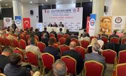 Eğitim-Bir-Sen Bursa’da değişim kesinleşti: Acar çekildi, tek aday Yazıcıoğlu