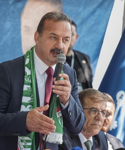 Yavuz Ağıralioğlu: Bursaspor'u Süper Lig'e, Anahtar Parti'yi iktidara taşıyacağız