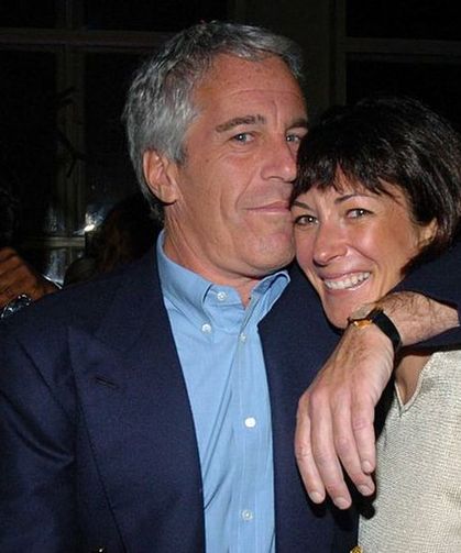 Epstein’in eski kız arkadaşı Maxwell, soruları cevapsız bıraktı