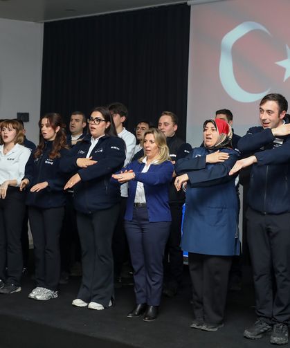 Bursa'da BURFAŞ personeline işaret dili eğitimi