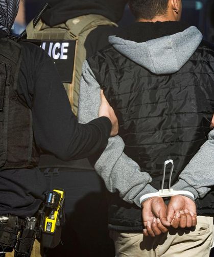 Mamdani, ICE polisinin kentin tesislerine erişimini sınırladı