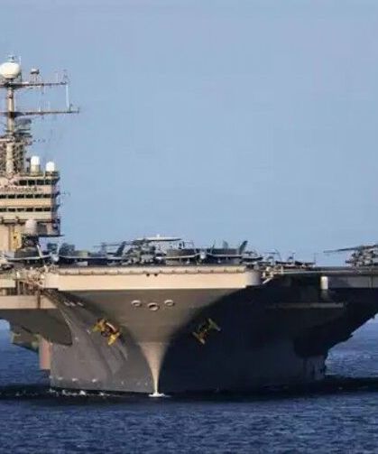 İran medyasından çarpıcı iddia: ABD uçak gemisi vuruldu