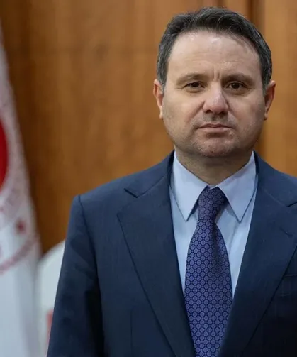 Bakan Gürlek'ten kırmızı bültenle aranan suçluların Türkiye'ye iadelerine ilişkin açıklama