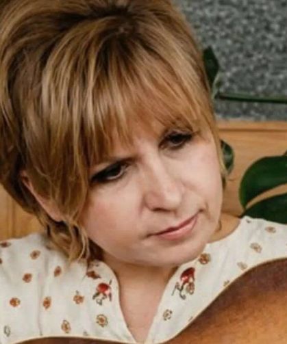 Usta söz yazarı Ülkü Aker hayatını kaybetti