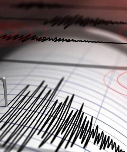 Korkutan bir deprem daha! Fena sallandı