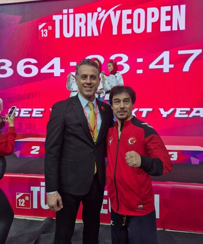 Bursalı sporcu Uğur Tuzlu, Turkish Open Taekwondo Turnuvası’nda şampiyon oldu