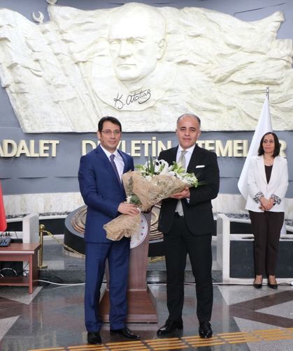 Adli Yargı Komisyonu Başkanı Bilen Bursa'ya veda etti